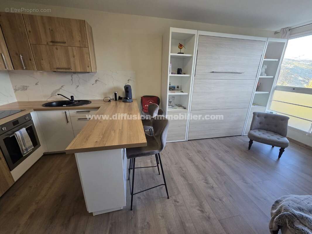 Appartement à SAINT-PONS