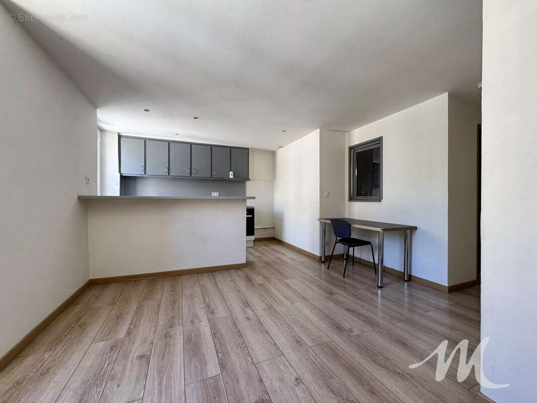 Appartement à BARJOLS