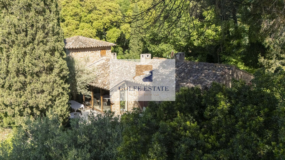 Maison à LA CROIX-VALMER