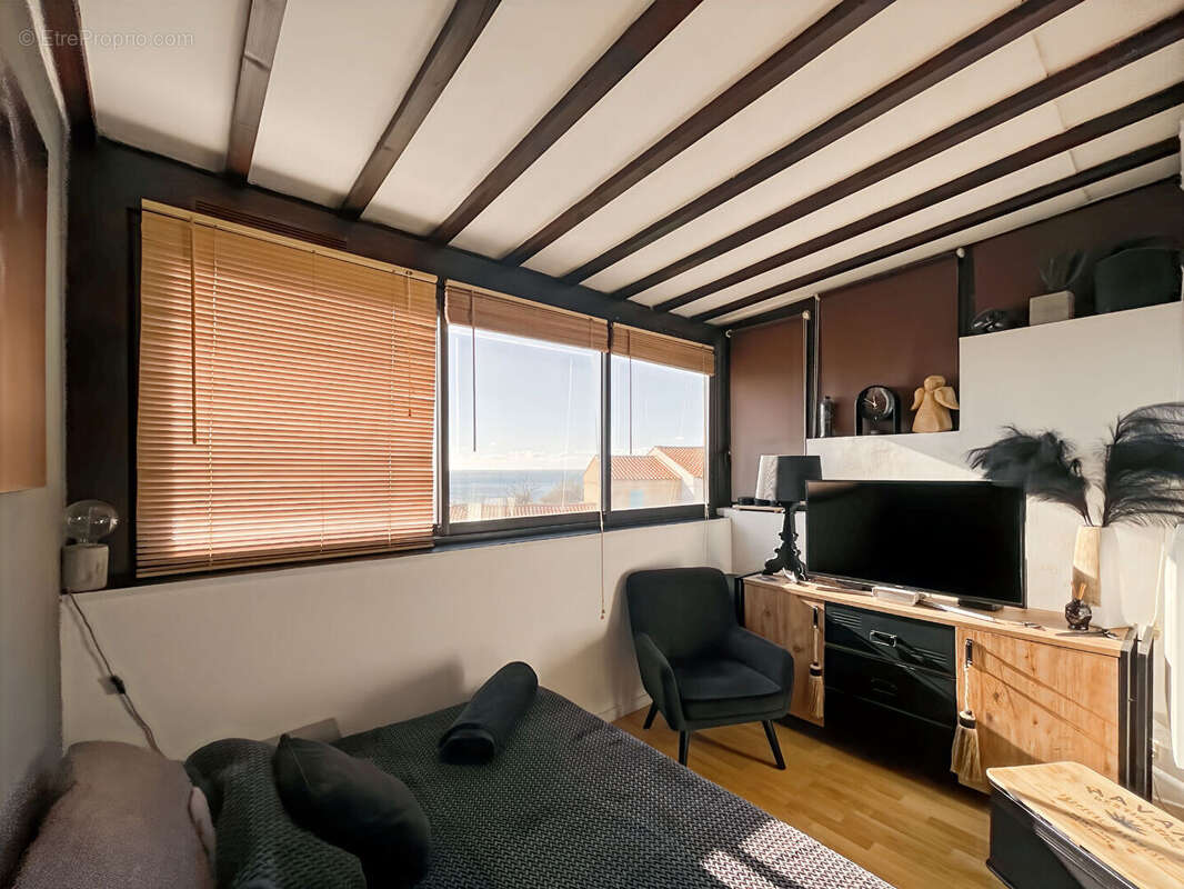 Appartement à SAUSSET-LES-PINS