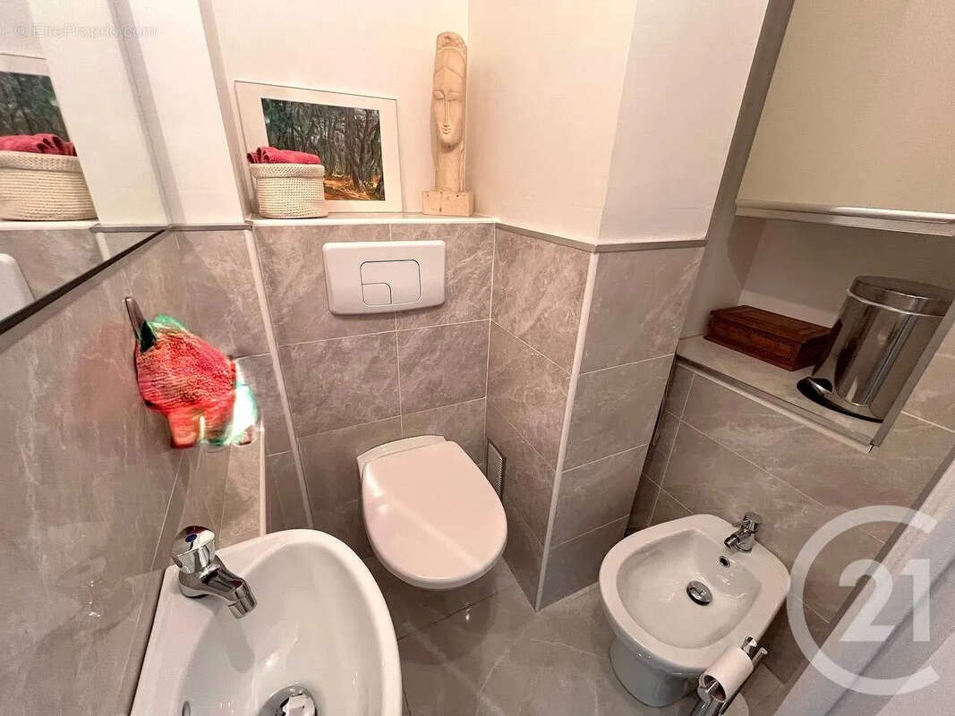 Appartement 70 m² à Roquebrune-Cap-Martin  - photo 12