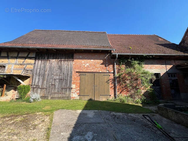 Maison de  village avec dépendances et terrain à Siegen 67160 - photo 3