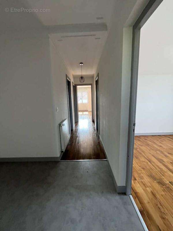 Maison à SAINT-SAUVEUR