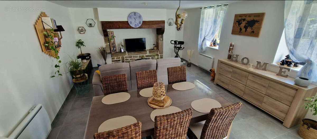 Maison à TREMEOC