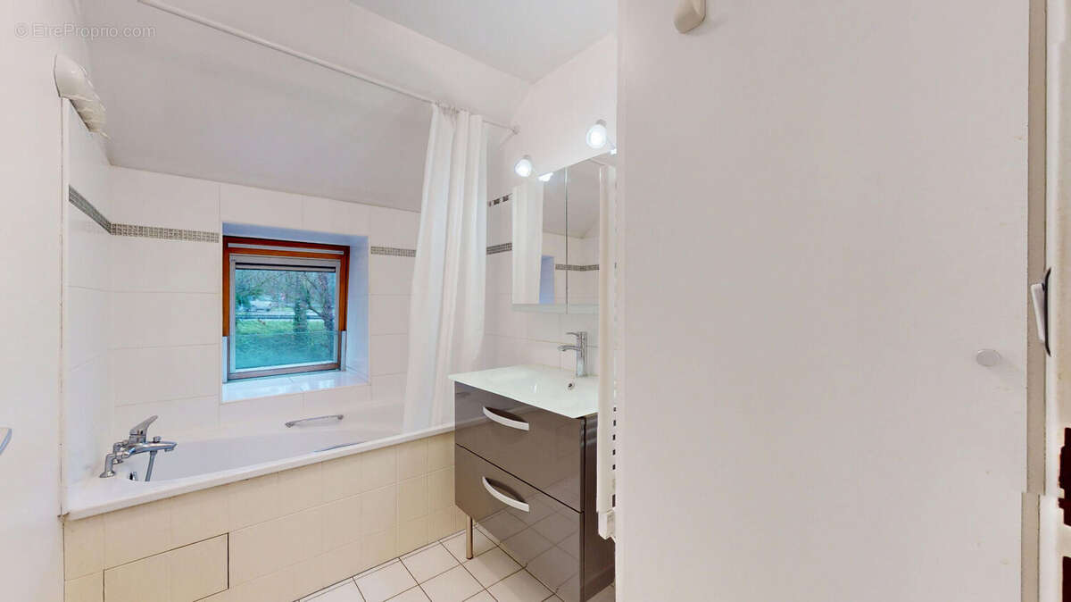 Appartement à BOIS-D'ARCY