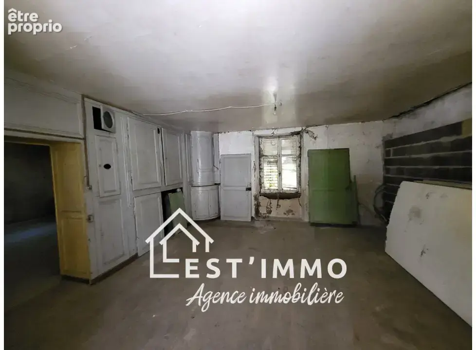 Maison à rénover sur beau terrain - photo 8