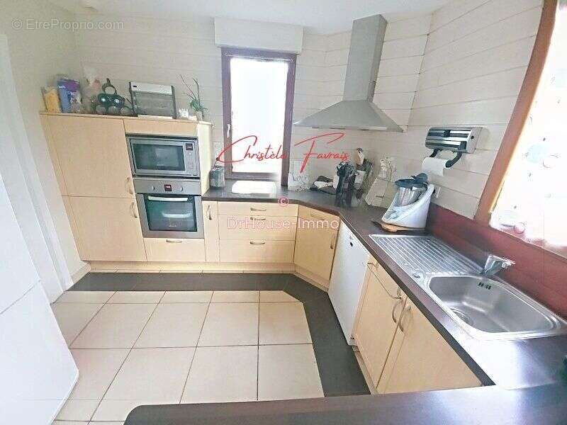 Maison à LES LOGES-MARCHIS