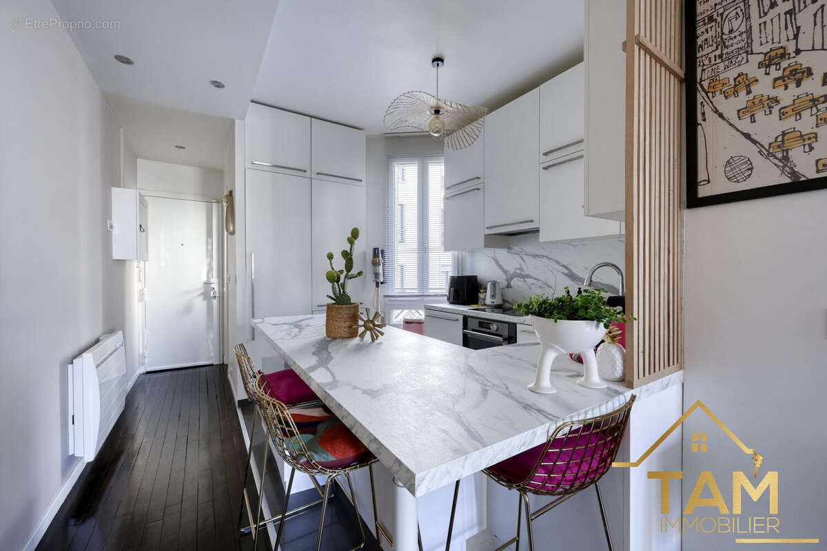 Appartement à SURESNES