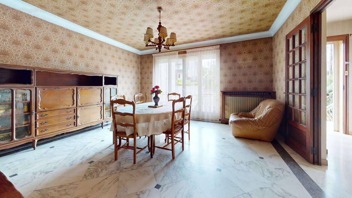 Maison à ROSNY-SOUS-BOIS