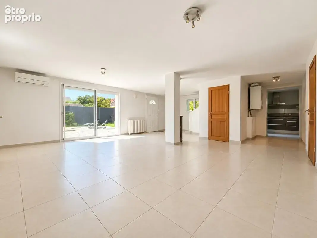 Maison 9 pièces 163 m² à vendre à Lyon-8e (69008) - photo 4
