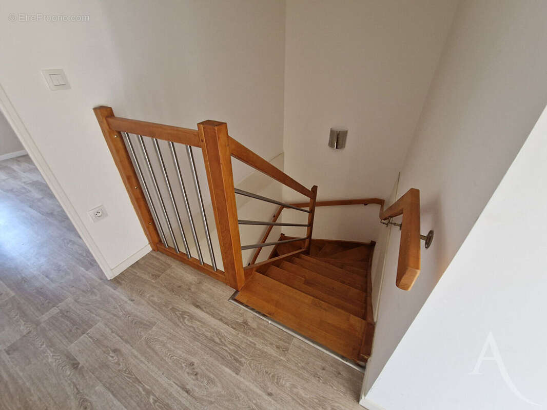 Maison à COLOMBELLES