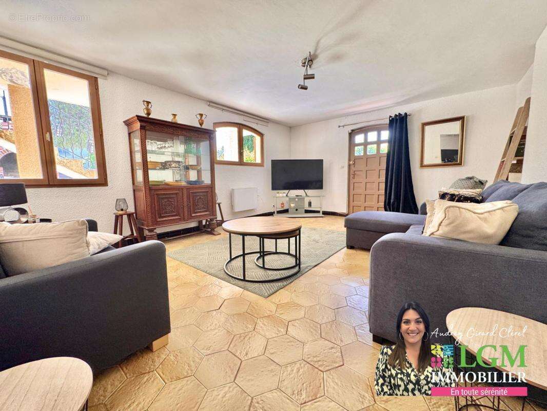 Maison à SAINT-JEAN-DE-VEDAS