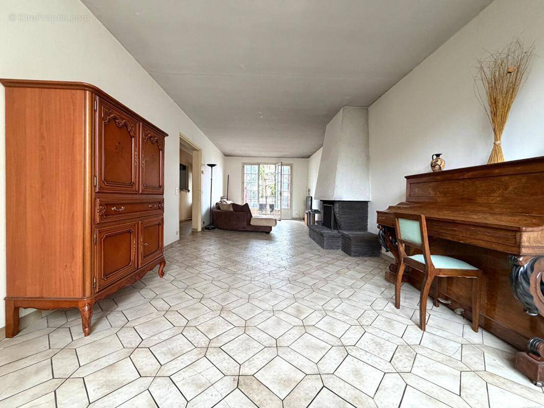 Maison à MAISONS-ALFORT