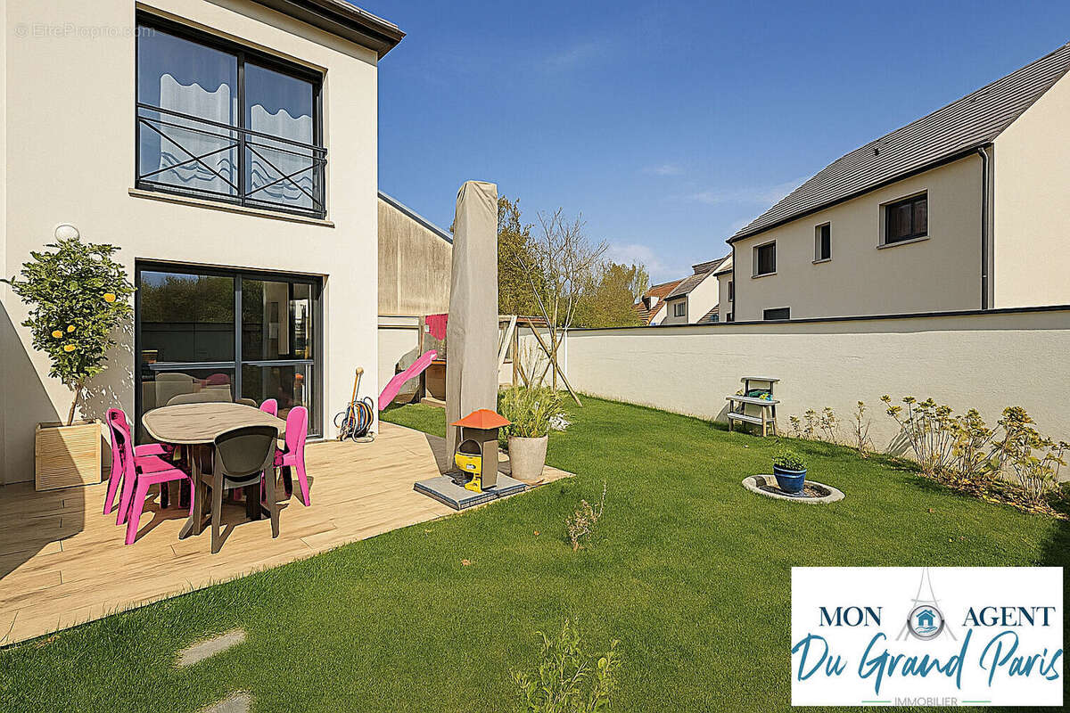 Maison à SACLAY