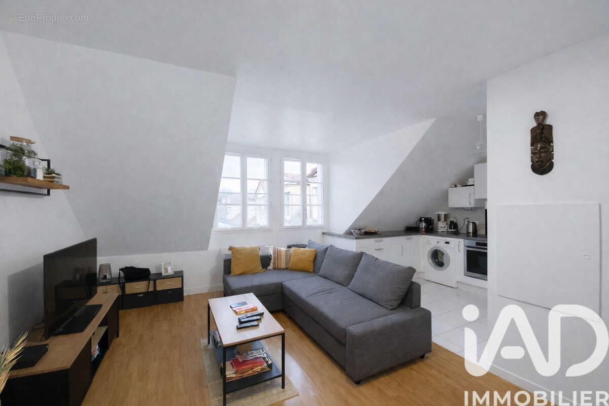 Photo 1 - Appartement à BAILLY-ROMAINVILLIERS