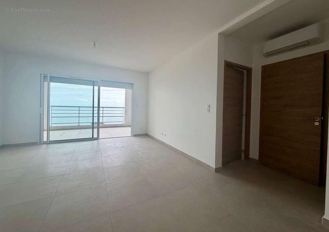 Appartement à SARI-SOLENZARA