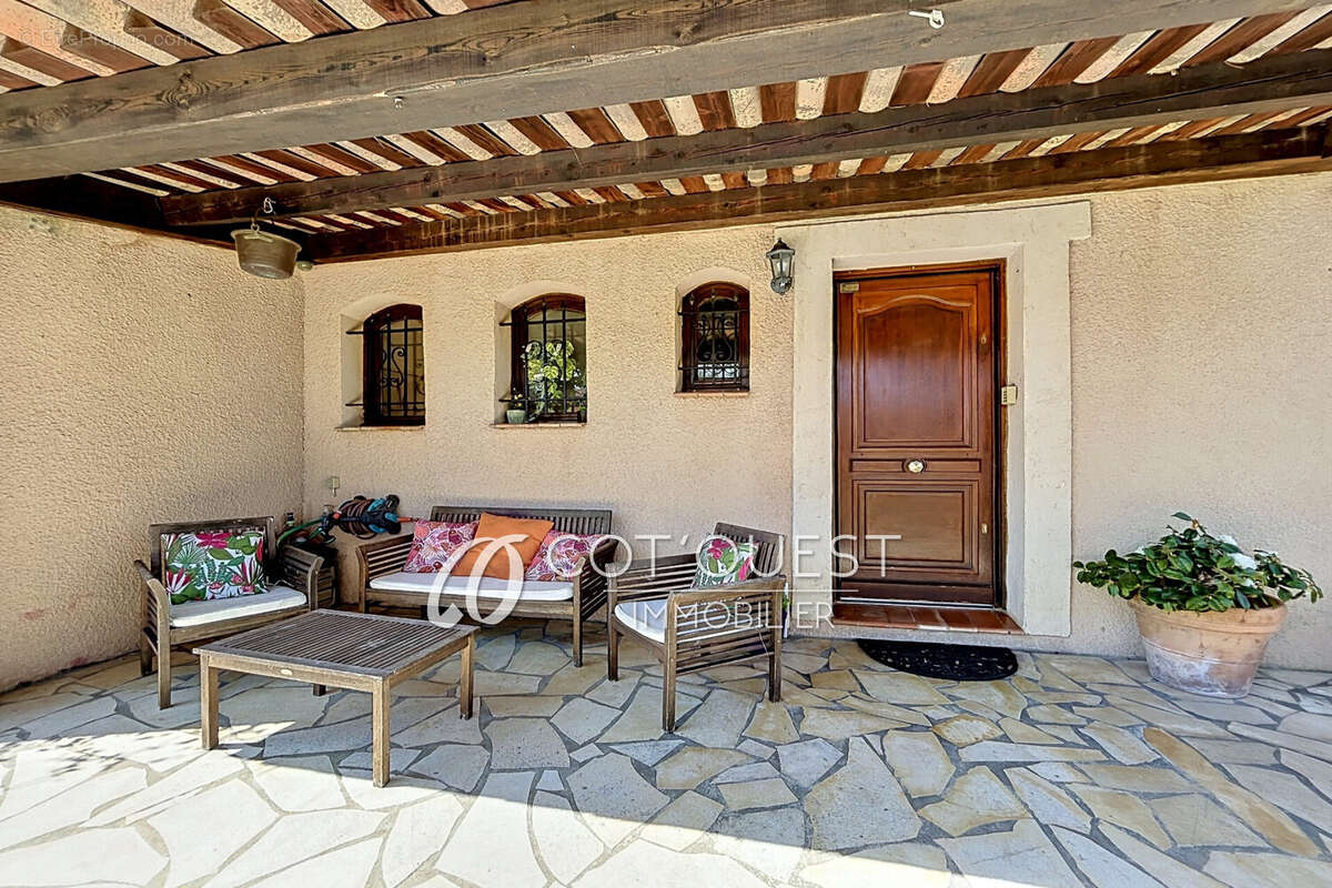 Maison 180 m² à Nice  - photo 2