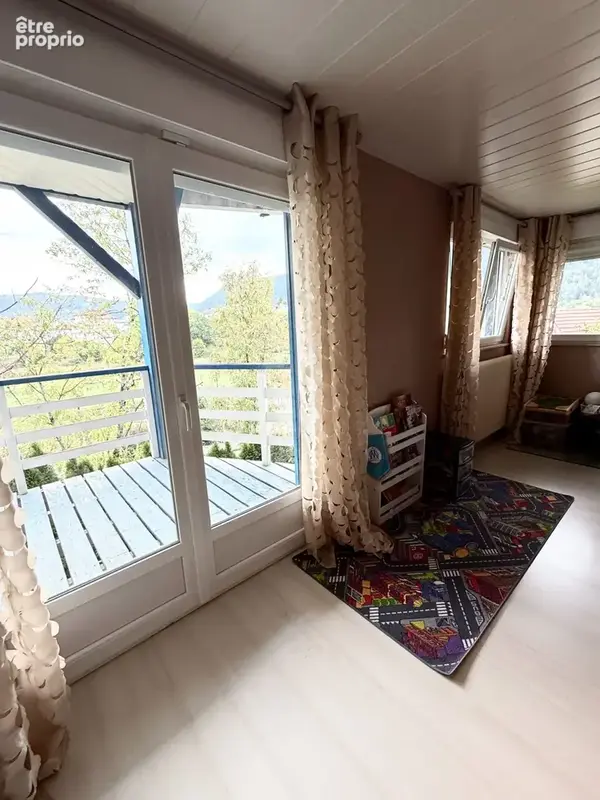 Maison 5 pièces 140 m² à vendre à Villers-Le-Lac (25130) - photo 9