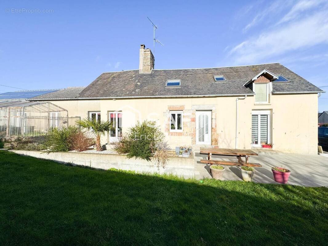 Photo 1 - Maison à POILLEY