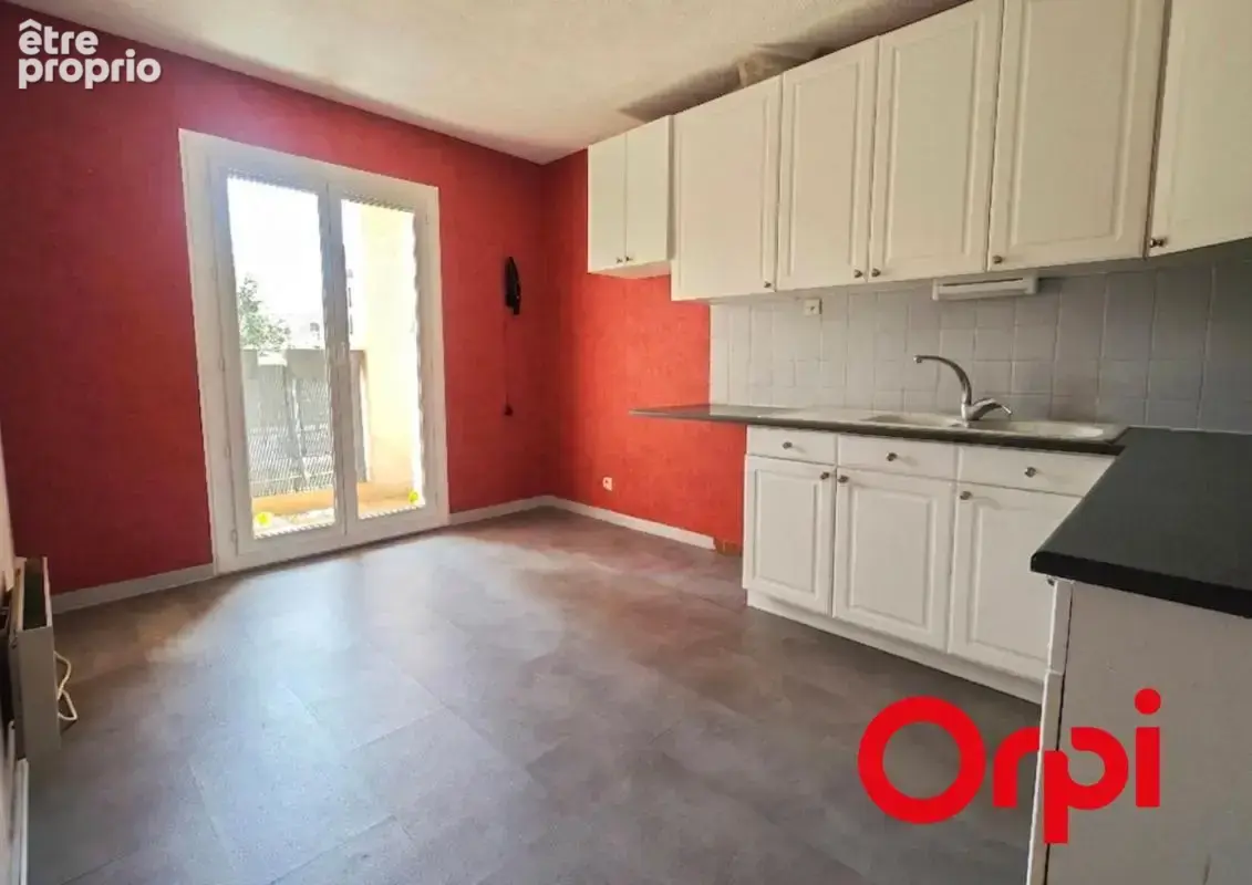 Appartement T4 85m² - 2 Chambres - balcon - garage - Moulin à Vent - photo 4