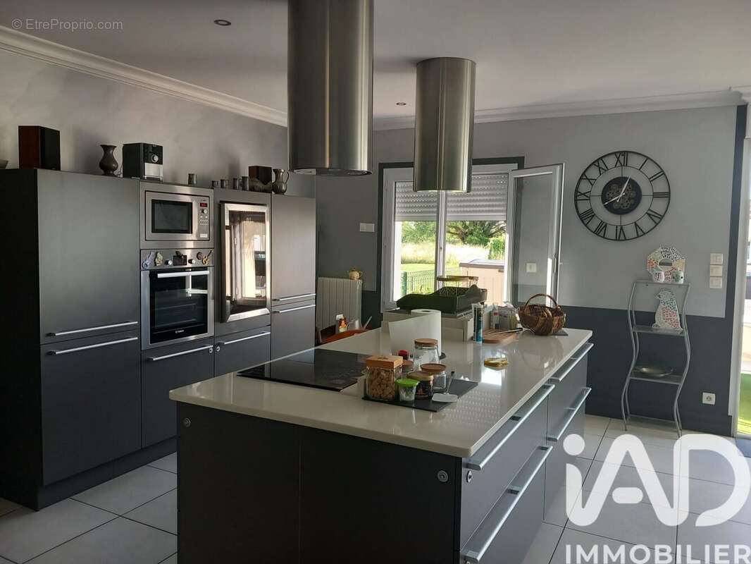 Photo 3 - Maison à YVES