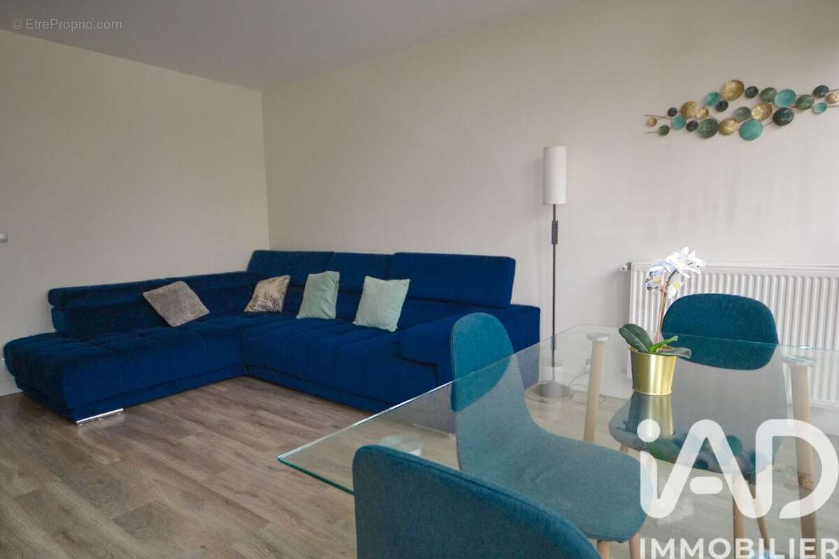 Photo 2 - Appartement à THIAIS