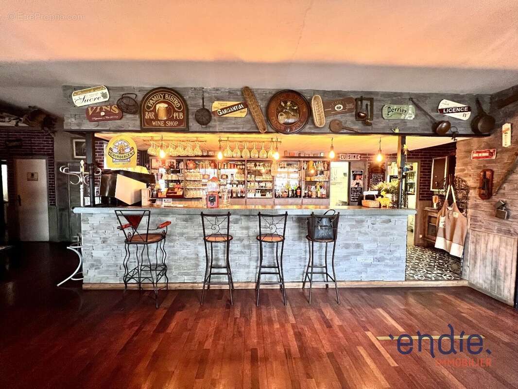 Commerce à POITIERS