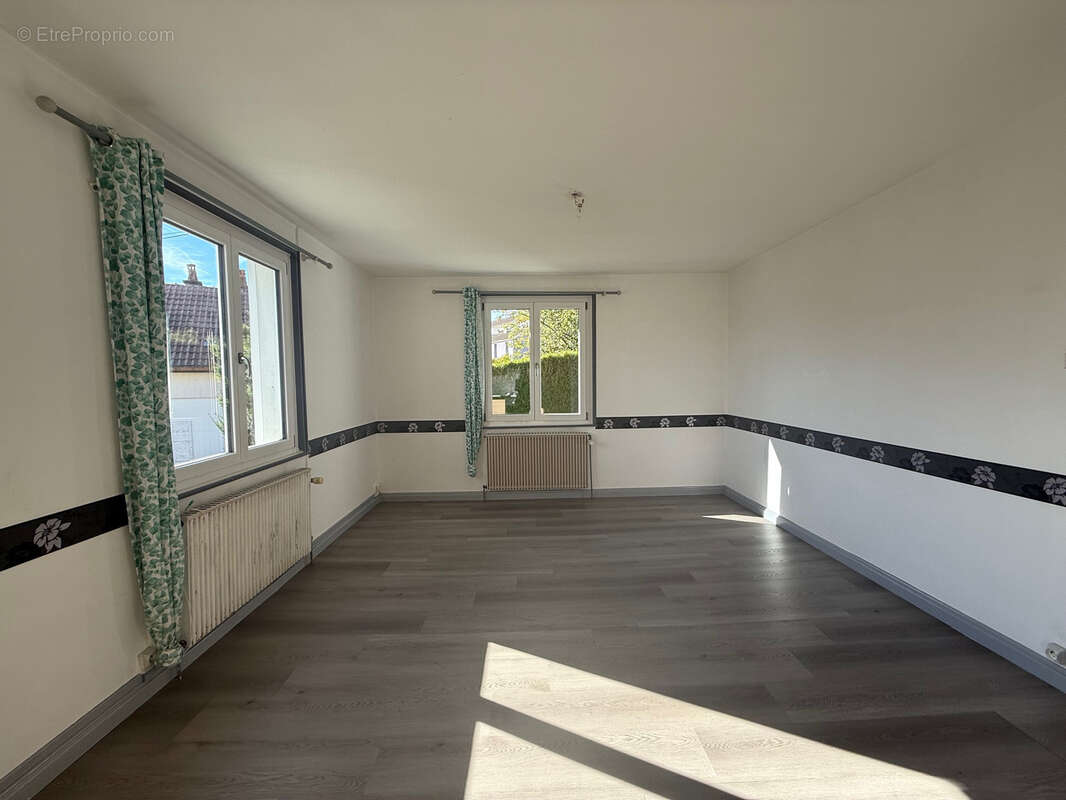 Maison à REMIREMONT