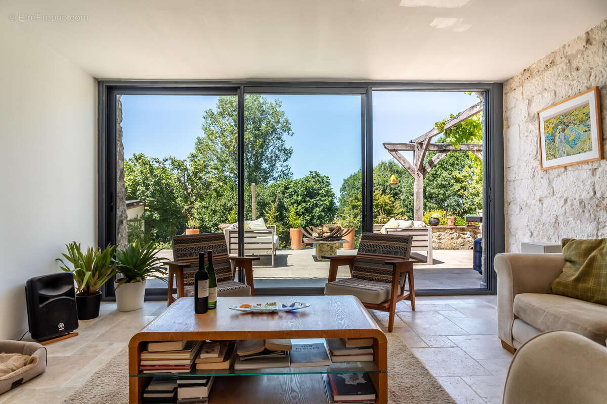 Propriété de campagne avec piscine et dépendances - photo 42