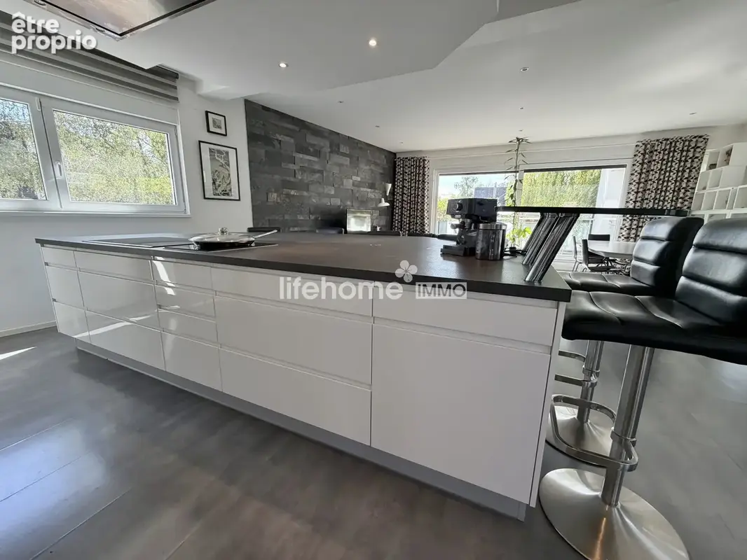 Maison 5 pièces 188 m² à vendre à Strasbourg (67000) - photo 2