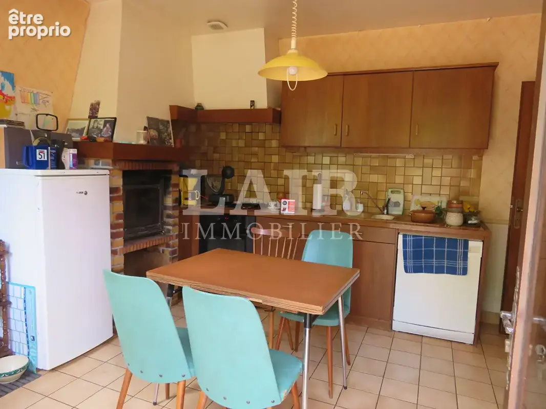 Propriété sur 1,2 hectare avec étang à vendre à Pre En Pail  - Réf: A15157 - photo 6