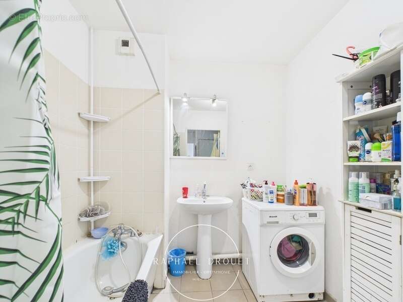 Appartement à MARSEILLE-15E