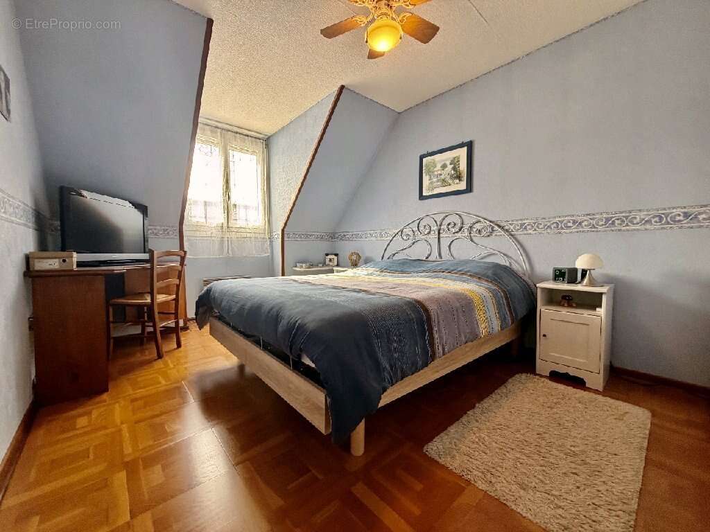 Maison à VILLEPARISIS