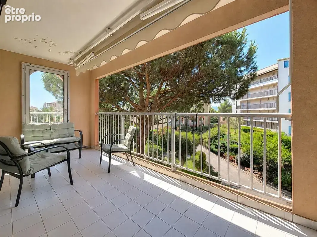 Appartement à FREJUS