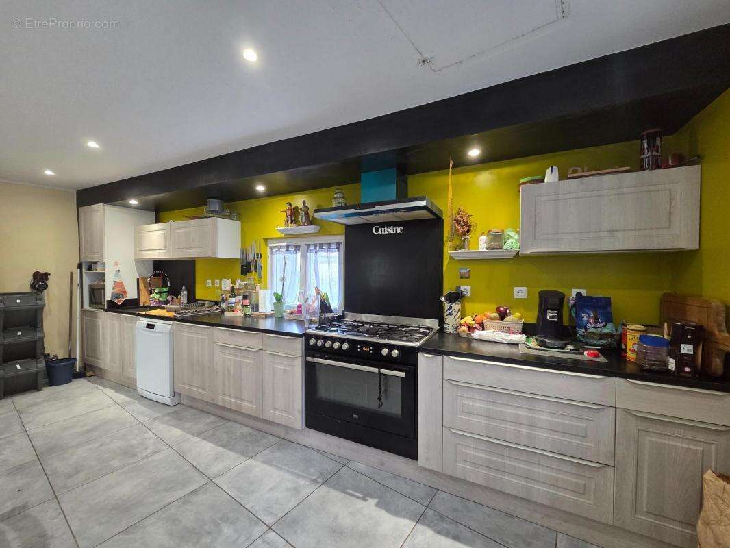 Maison à SAINT-JEAN-D&#039;ANGELY