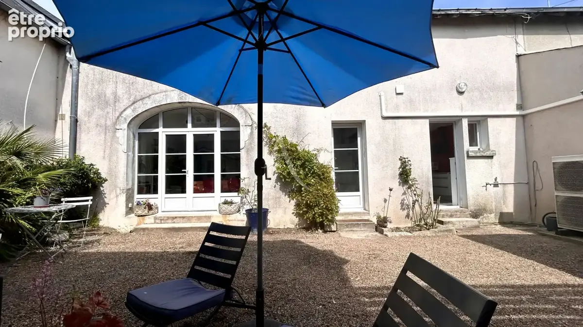 Maison à MONTRICHARD