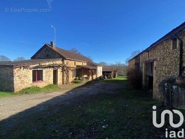Photo 5 - Maison à SALLES-DE-BELVES