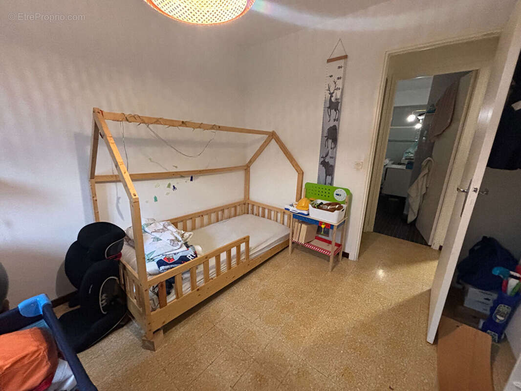 Appartement à MARSEILLE-12E