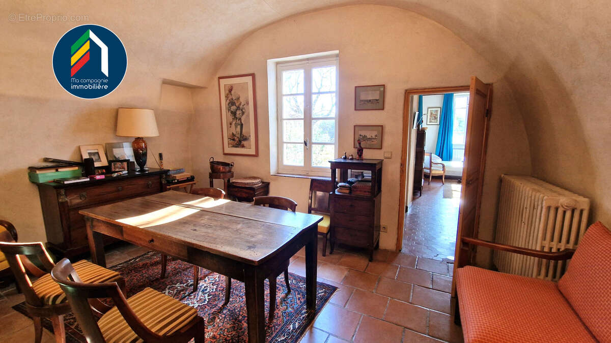 Maison à MARSANNE