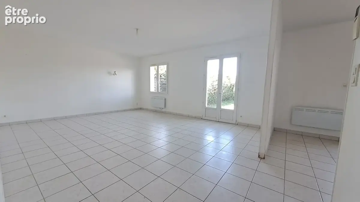 Maison 4 pièces 83 m² à vendre à Coulonges-Sur-L'autize (79160) - photo 3
