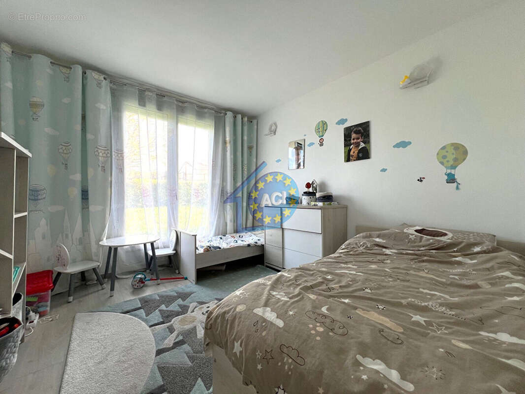 Maison à MANTES-LA-VILLE