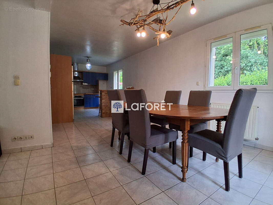 Maison Grentheville 7 pièce(s) 205 m2 - photo 3