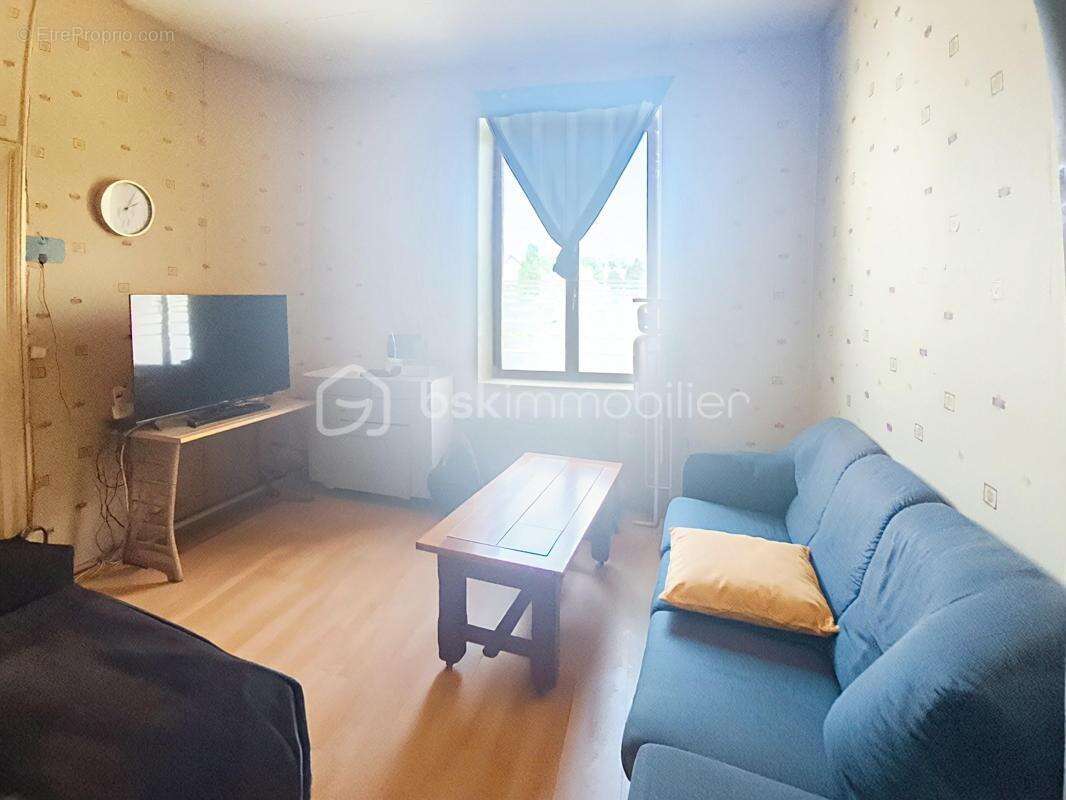 Maison a renover en deux parties avec terrain - photo 8