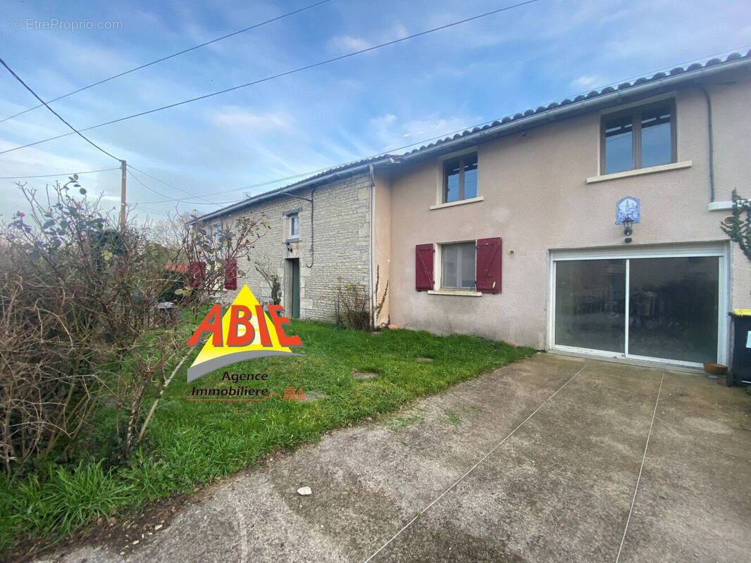 Photo 1 - Maison à MARIGNY