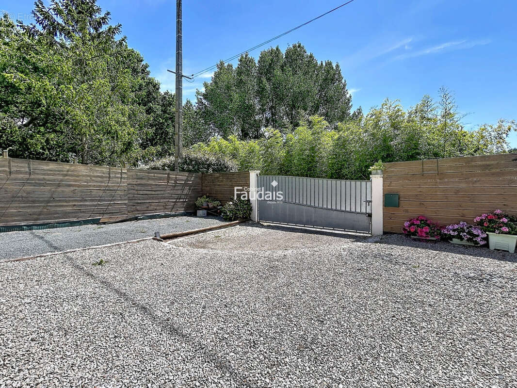 Maison 49 m² à Gouville-Sur-Mer  - photo 8