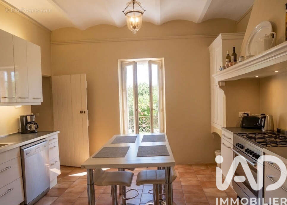 Maison 212 m² à La Bruguiere  - photo 9