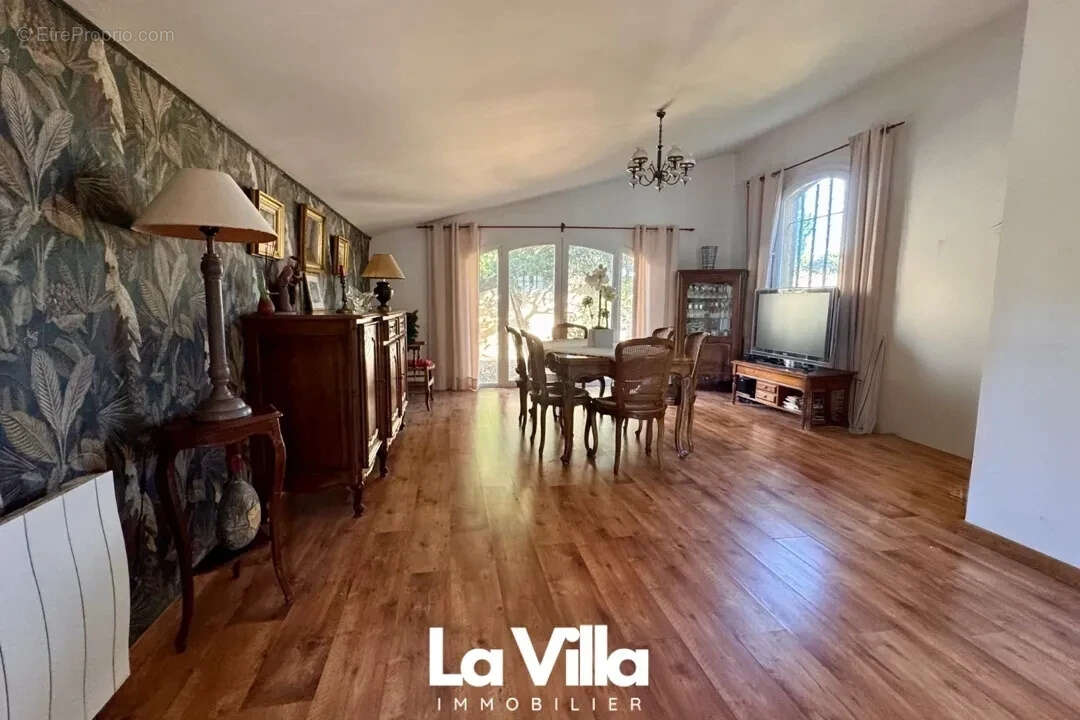 Maison Sorgues 5 pièce(s) 150 m2 - photo 14
