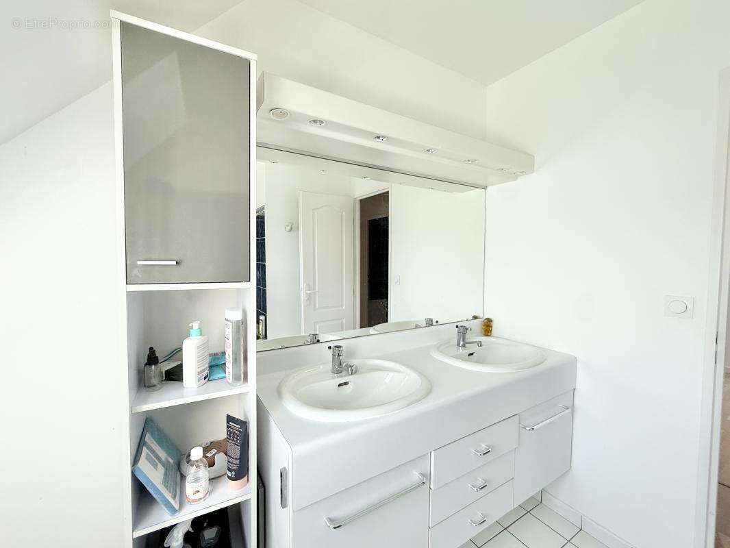 Maison 150 m² à Courdimanche  - photo 22