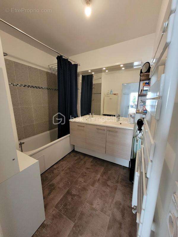 Appartement à SAINT-MICHEL-SUR-ORGE