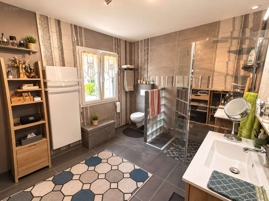 Villa sur Borderes, + studio attenant , avec pisicne - photo 11